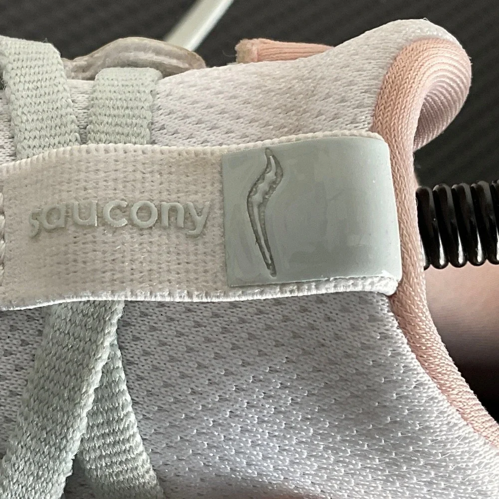 Saucony Guide 16 Womens Running Shoes White Beige Mint S10998-220 Size 7